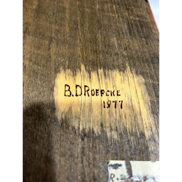 Vintage Wood Engraved 3D Hand Painted Raised Flower Art. Arts Wall Plaque. - Picture 5 of 8